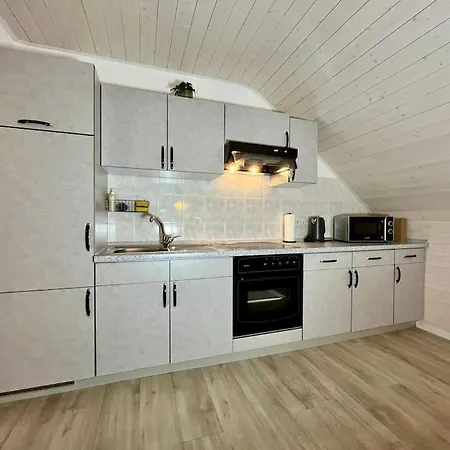 Stilvoll Und Grosszuegig Wohnen * Schoemberg (Zollernalbkreis)