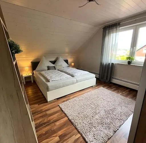 Stilvoll Und Grosszuegig Wohnen * Schoemberg (Zollernalbkreis)