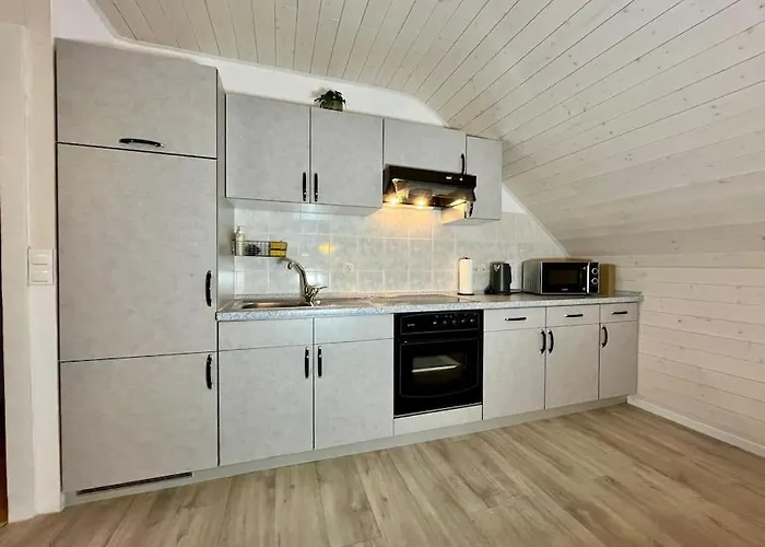 Stilvoll Und Grosszuegig Wohnen * Schoemberg (Zollernalbkreis)